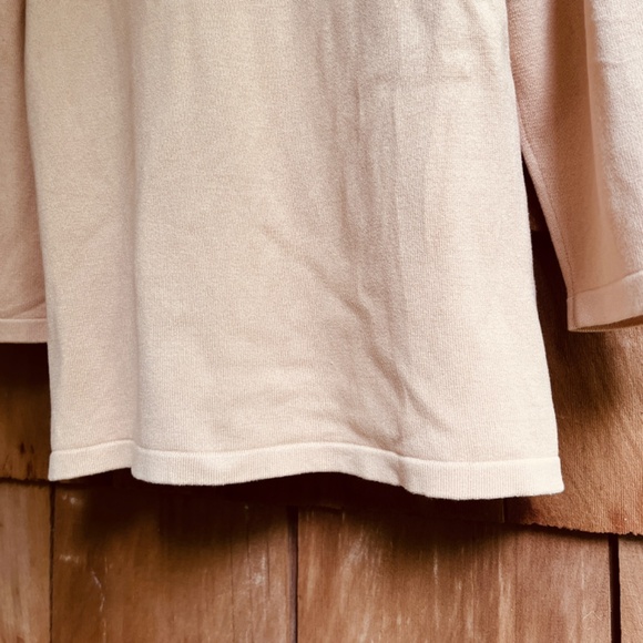 Jones New York 3/4 Sleeve Pullover Sweater Embellished Beads Sequins Neckline M - Picture 12 of 13